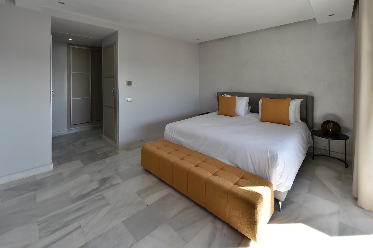Le Yacht Suites Hotel カサブランカ エクステリア 写真