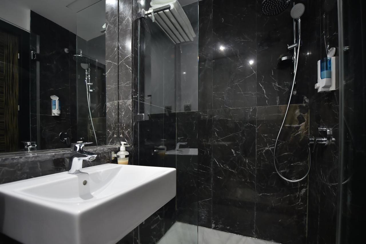 Le Yacht Suites Hotel カサブランカ エクステリア 写真