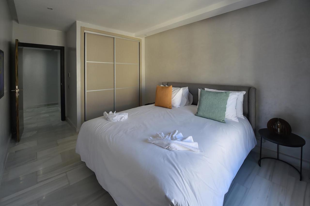 Le Yacht Suites Hotel カサブランカ エクステリア 写真